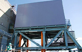 ジャッキ設備(熱交換器本体を吊り上げるジャッキ装置)